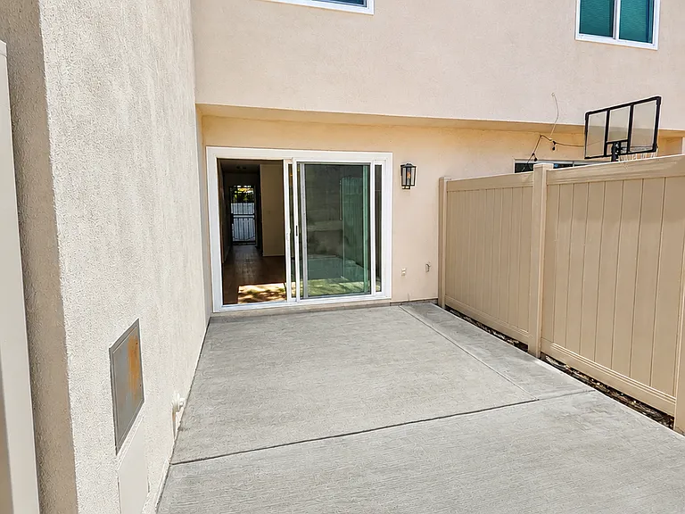 13514 1/4 Village Dr — Photo 3