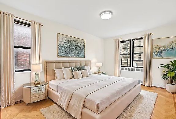 3rd image of 1680 York Ave APT 4g