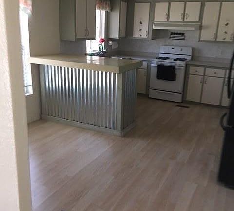 4th image of 4001 S Frank Dr