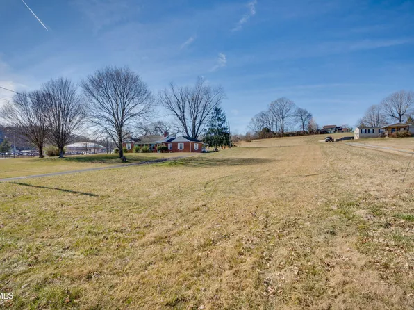 4118 Weaver Pike, Bluff City, TN 37618