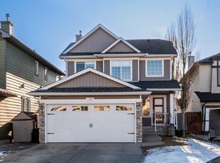 239 N Chapalina Pl SE, Calgary, AB T2X 3P4