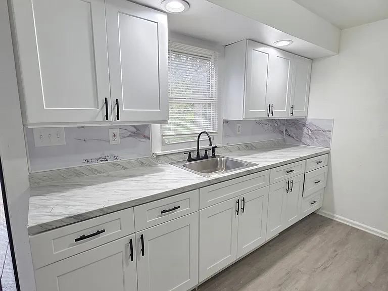 8408 Mettetal St — Photo 10
