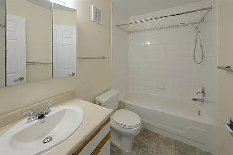 9409 94th Ave #1A — Photo 9