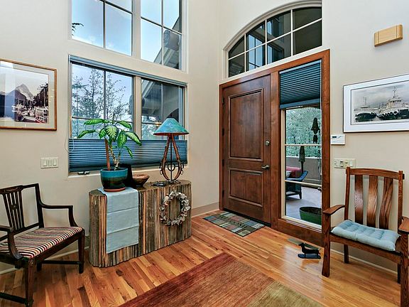 5th image of 1331 Sierry Peaks Dr