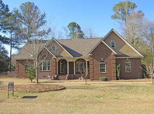 1471 Woodvalley Dr, Eastman, GA 31023