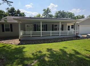 12014 Fox Glove Ct, Unionville, MO 63565