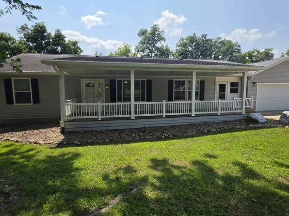 12014 Fox Glove Ct, Unionville, MO 63565