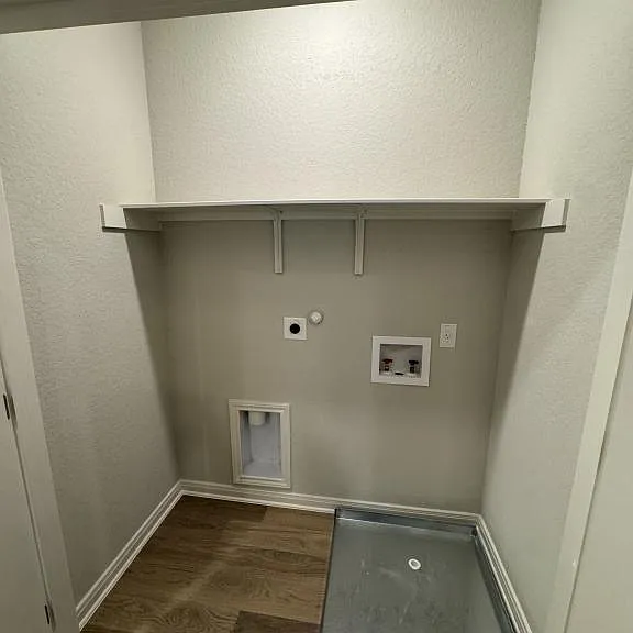 7153 Magnolia Creek #201 — Photo 11