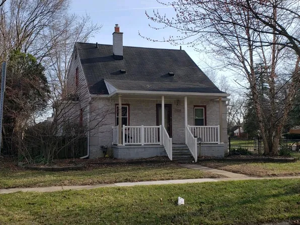 35249 Winslow St, Wayne, MI 48184
