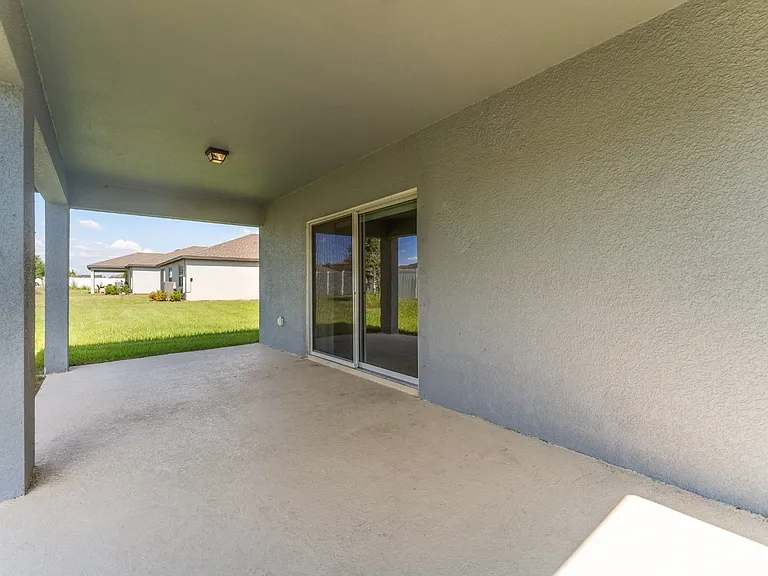 9642 Summers Cay Cir — Photo 34