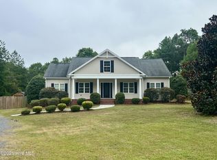 2239 E Indiana Ave, Southern Pines, NC 28387