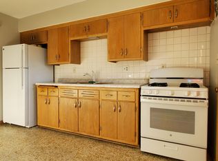 3211 S Howell Ave APT 3, Milwaukee, WI 53207