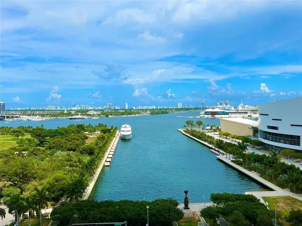 888 Biscayne Blvd, Miami, FL