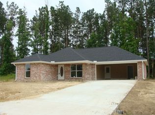 125 Hemingway Dr, Sumrall, MS 39482