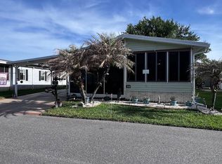 1010 Eagle Dr, Winter Haven, FL 33881