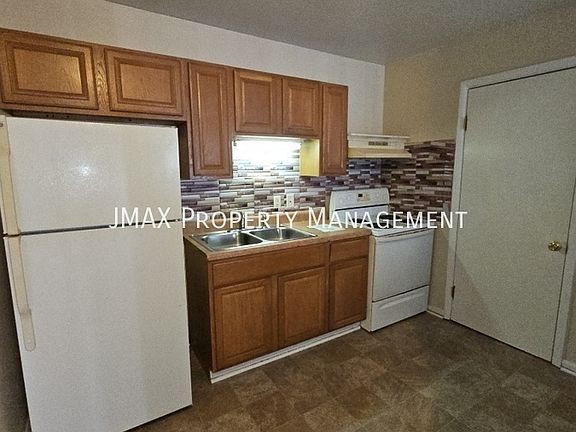 3rd image of 3720 Panorama Ave NW APT 24-2