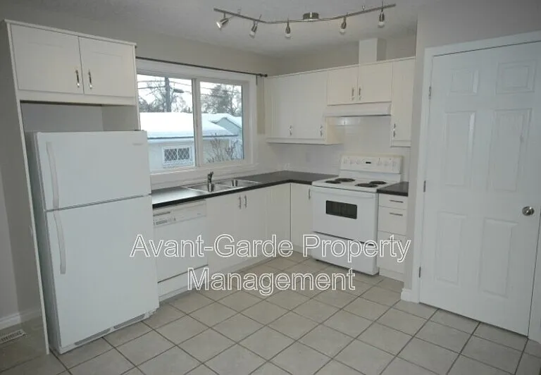 16419 105th Ave NW — Photo 7