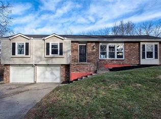 6703 NW Nodaway Dr, Kansas City, MO 64152