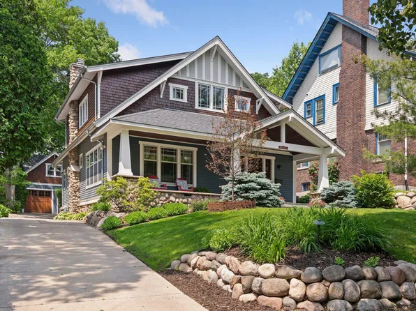 2100 Irving Ave S, Minneapolis, MN 55405