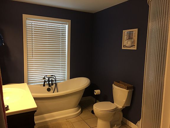 Spa tub, separate shower
