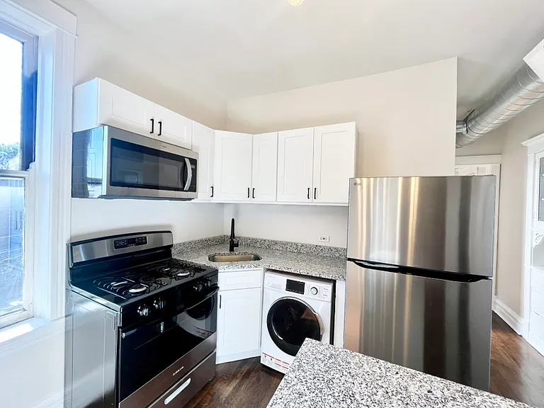 2636 W 23rd St #1F — Photo 10