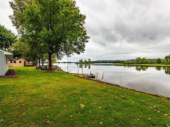 4th image of 2778-2880 Hanifl Rd