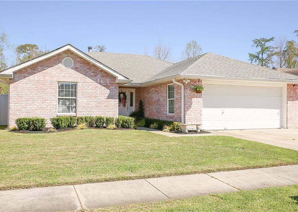 1st image of 2657 Longbranch Dr