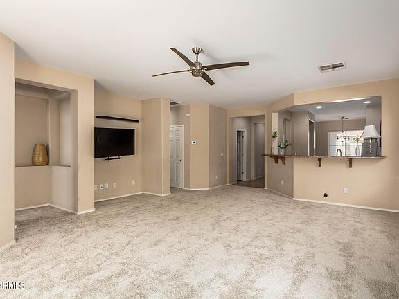 5th image of 2413 W TAMARISK Avenue