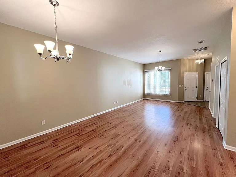 20 Regis Ln #A — Photo 9