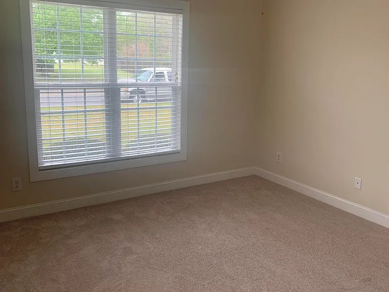 2629 Ange St — Photo 14