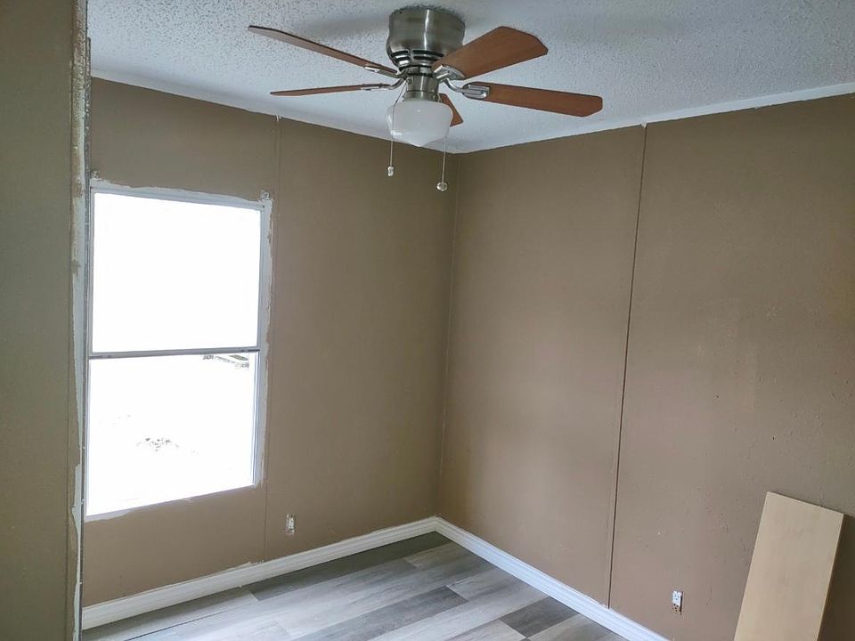 1st image of 23 Shady Creek Dr #3
