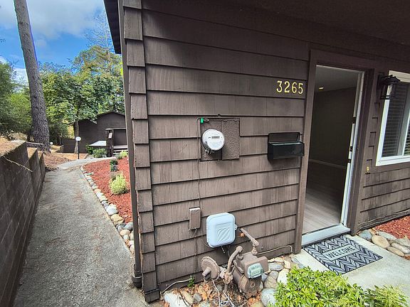 3rd image of 3265 Marlene Dr