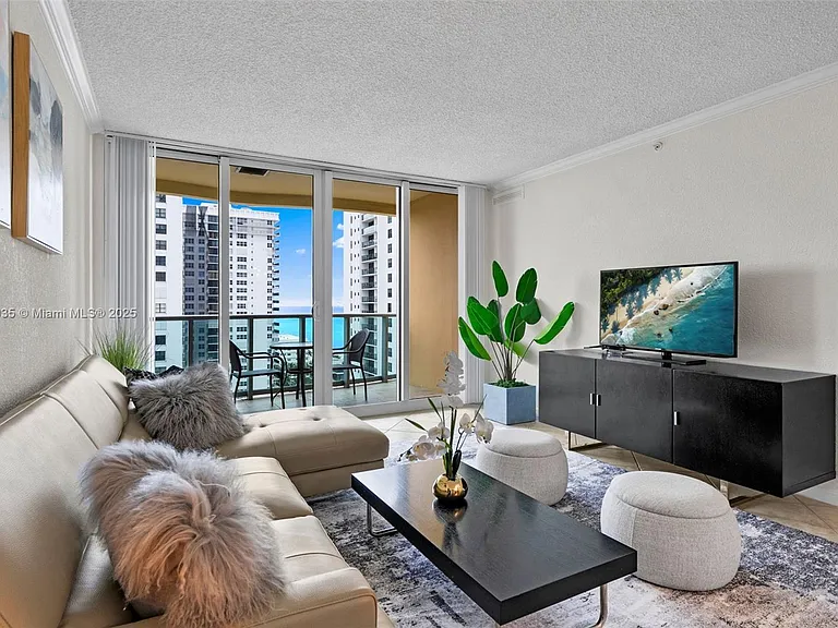2501 S Ocean Dr #39 PENTHOUSE — Photo 10
