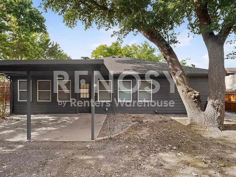 1408 Seely St — Photo 45