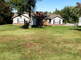 11737 Old Saint Charles Rd, Bridgeton, MO 63044