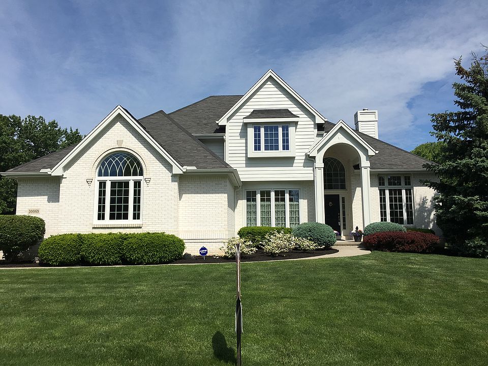 1st image of 30069 Waterford Dr E