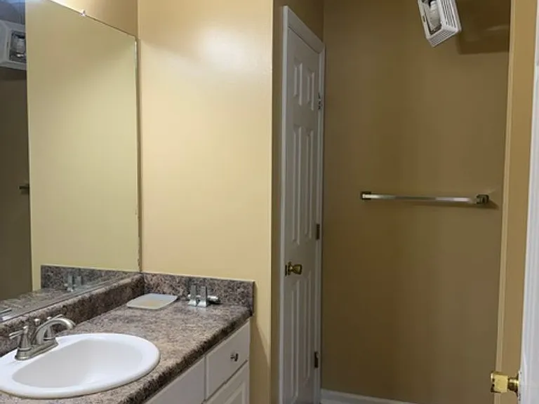 1832 Heathers Way — Photo 7