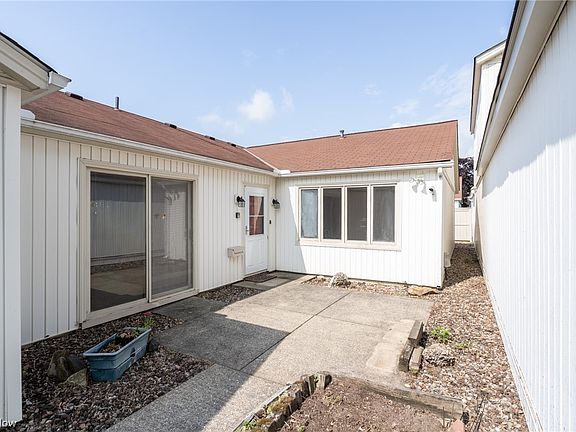 4th image of 4790 Mills Creek Ln