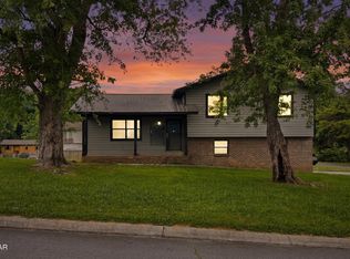 459 Water Oak Dr, Seymour, TN 37865