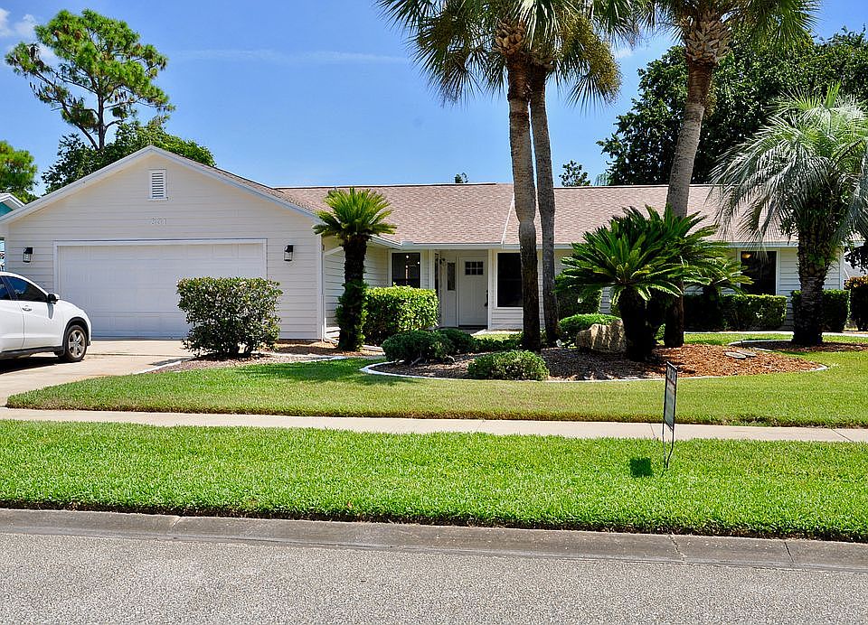 1st image of 831 Wildwood Cir
