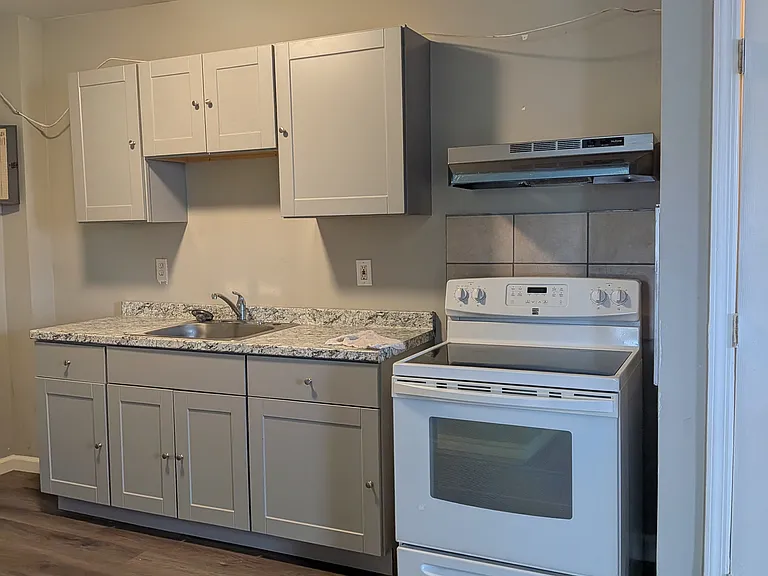 1423 Drexel Ave #B — Photo 7