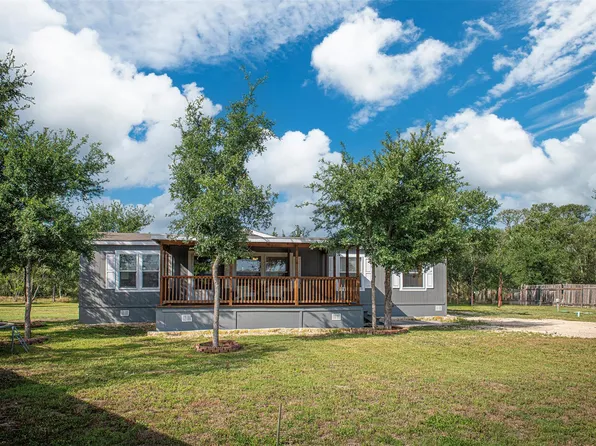 112 Jabali St, Cedar Creek, TX 78612