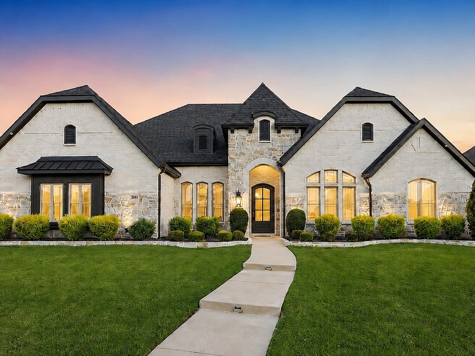 1st image of 2200 Weathertop Ln