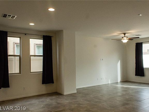 4th image of 5848 Delaney Falls St