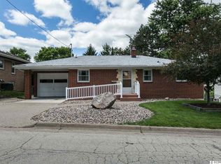 2765 Brunswick St, Dubuque, IA 52001