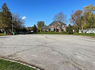 4 Saddle Ct, Freehold, NJ 07728