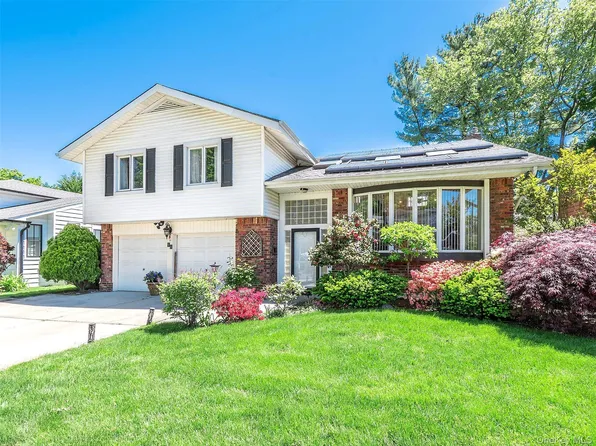 56 Soundview Drive, Port Washington, NY 11050