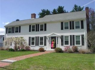 58 Mechanic St, Upton, MA 01568