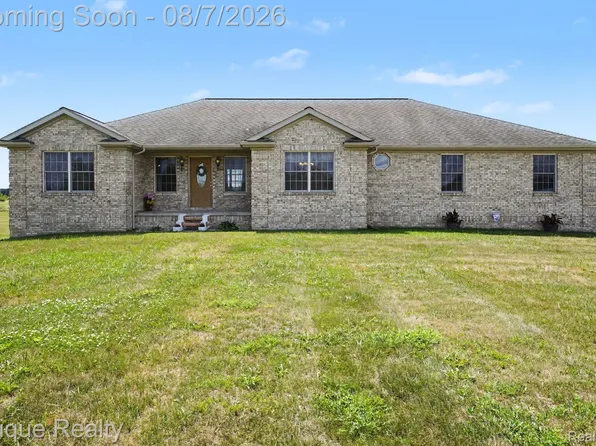 2288 Daley Rd, Lapeer, MI 48446