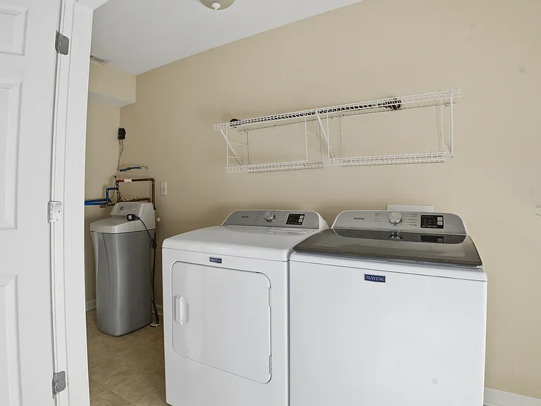 5658 Brownstone Dr — Photo 18